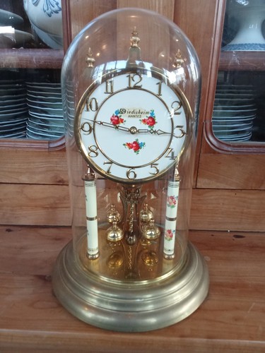 Ancienne pendule horloge - pendule, kundo